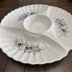 Vintage floral shell chip and dip platter